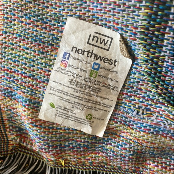 Northwest Multicolor Woven Tapestry Blanket - Picture 2 of 2